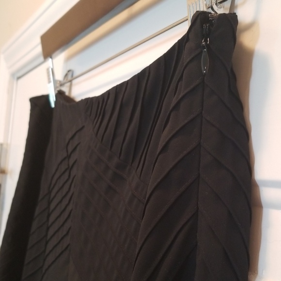 Ann Taylor Skirt - Picture 3 of 4
